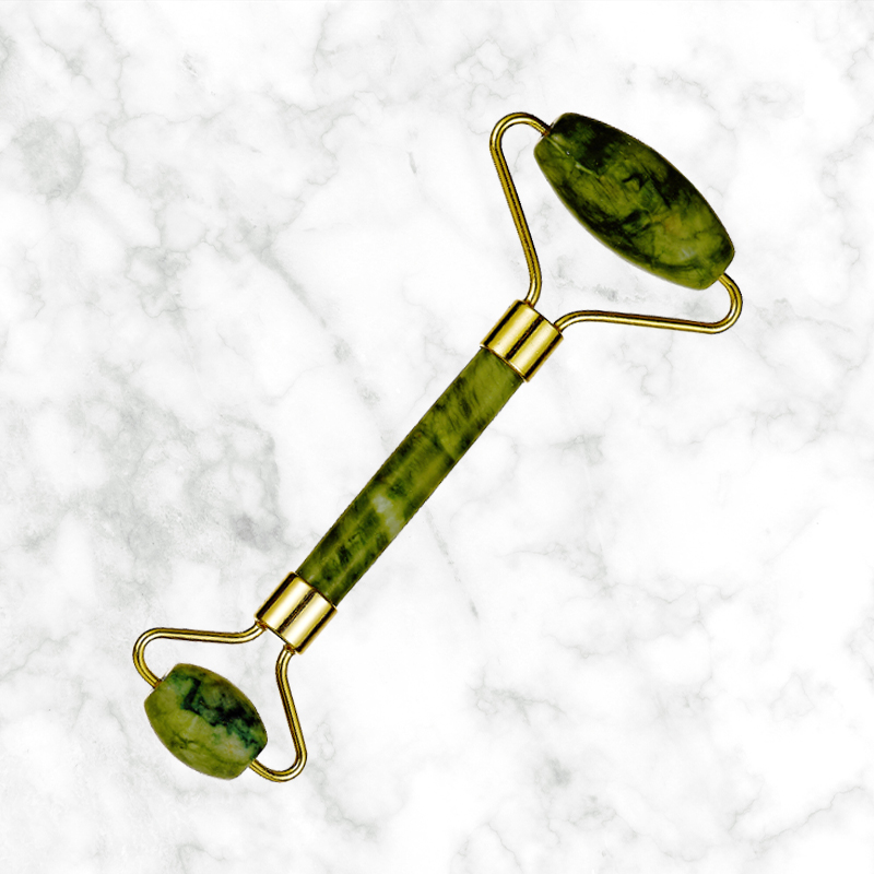 Emerald green natural anti aging facial massager jade roller and gua sha