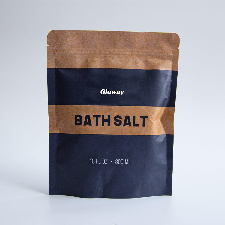 Bath spa gift set including plastic head massager and 300ml bath salt 