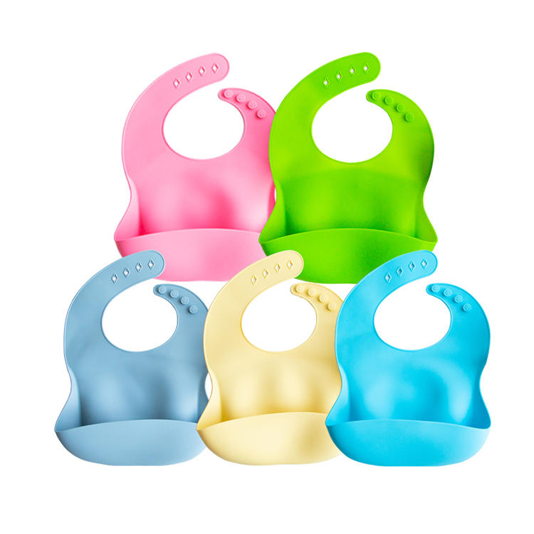 Food grade silicone soft material adjustable waterproof baby bibs with pocket