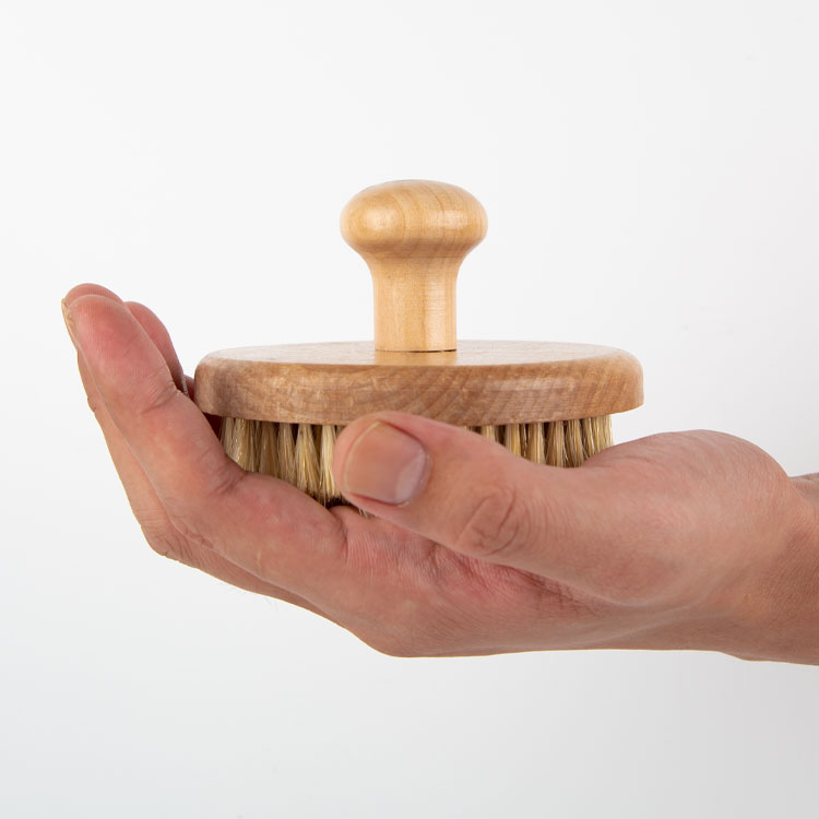 Handheld sisal bristles wood bath brush
