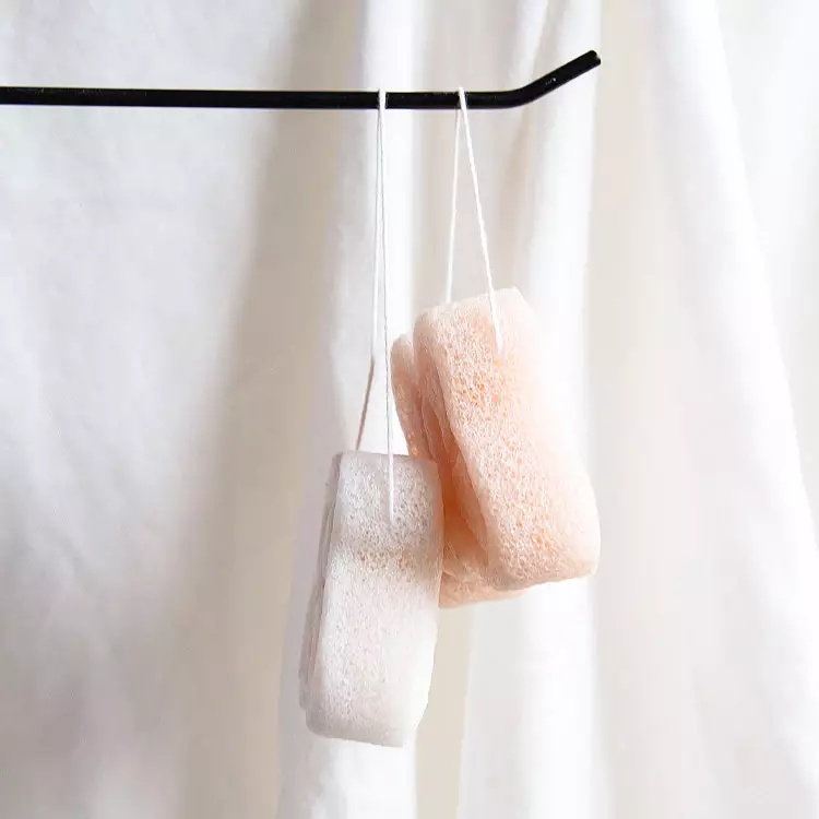Biodegradable soft gentle exfoliating cute butterfly konjac sponge face washing puff baby bath sponge