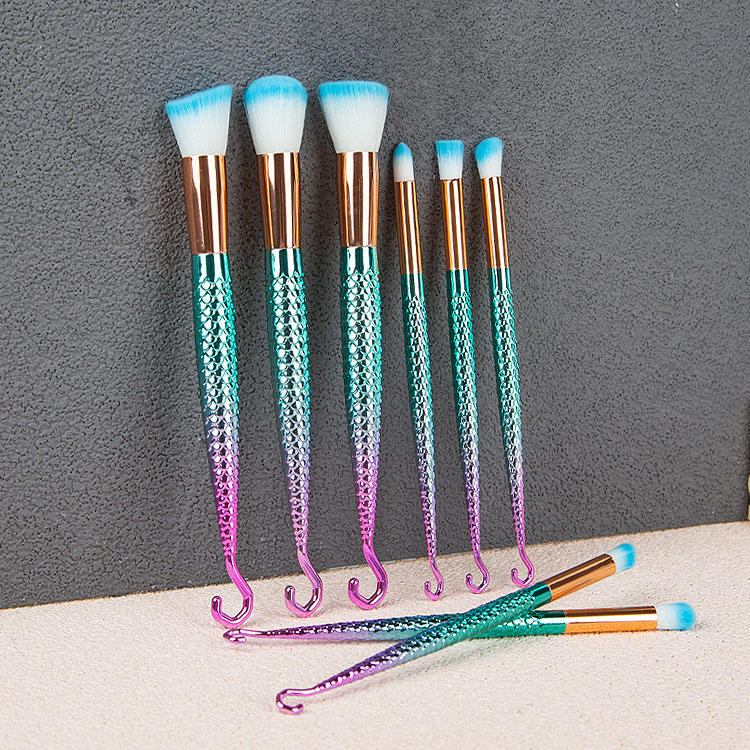 New makeup Beauty tool Makeup brush full set with mermaid handle