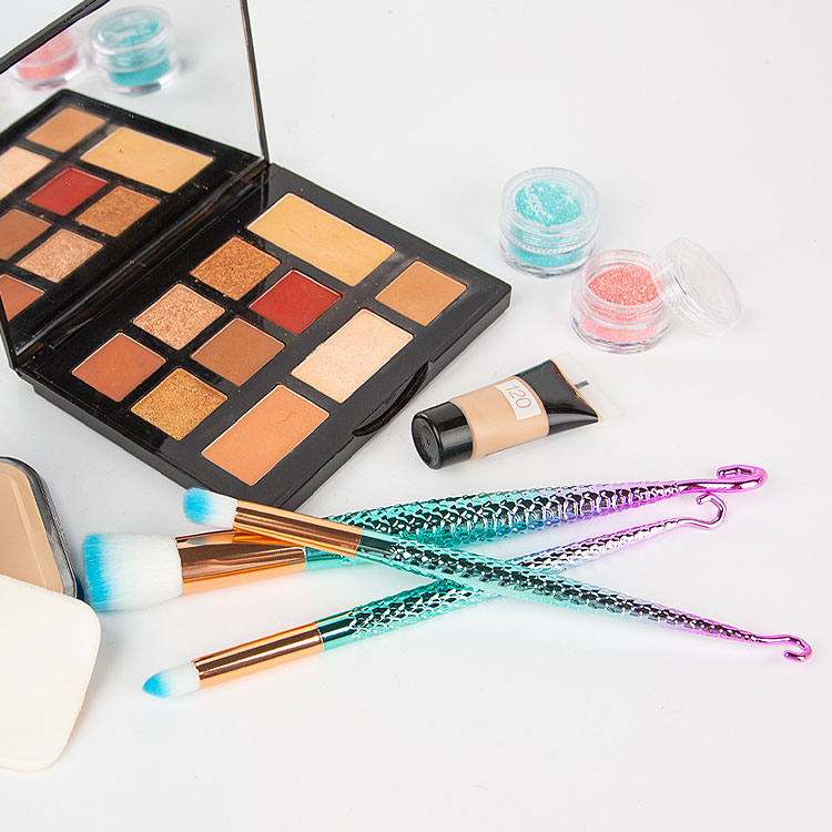 New makeup Beauty tool Makeup brush full set with mermaid handle