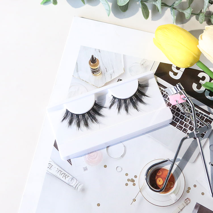 Comic Style Natural Flowering Simulation Single Cluster Grafted Fairy False Eyelashes