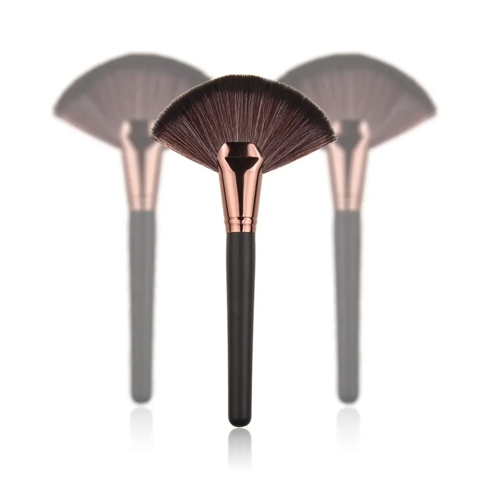 Large Fan Blush Honey Powder Beauty Makeup Tool  Black Coffee Color Brush Single